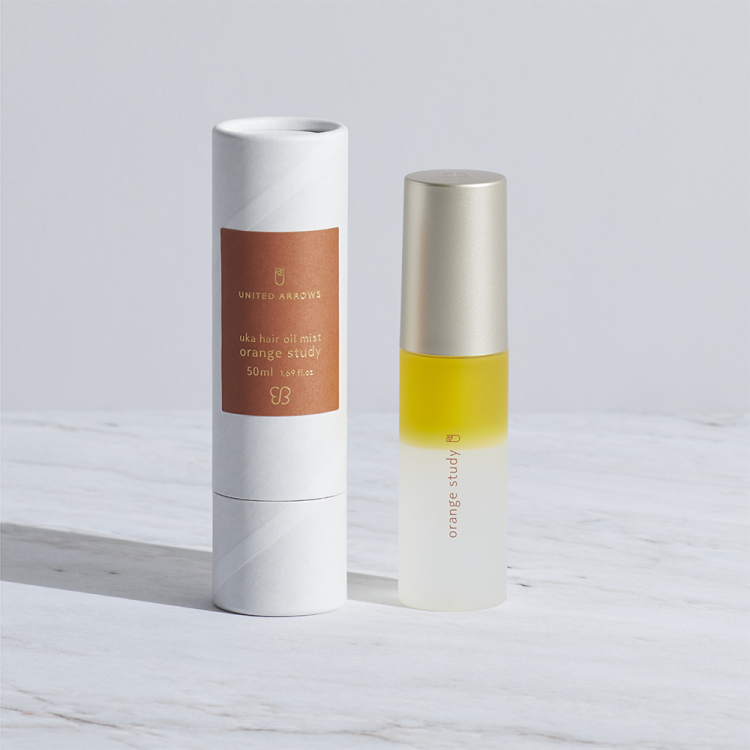 uka×UNITED ARROWS orange study第２弾となるコラボレーション。ユナイテッドアローズで11月10日(木)よりヘアオイルミストが発売。画像
