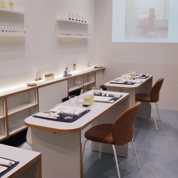 6月ワークショップの予約開始！～ネイル・ヘアアレンジ・ヘッドスパ～画像